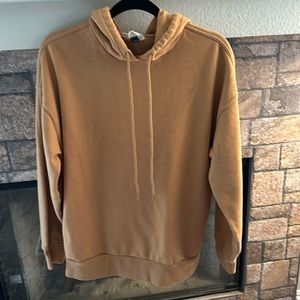 Universal Threads Women’s Hooded Sweatshirt